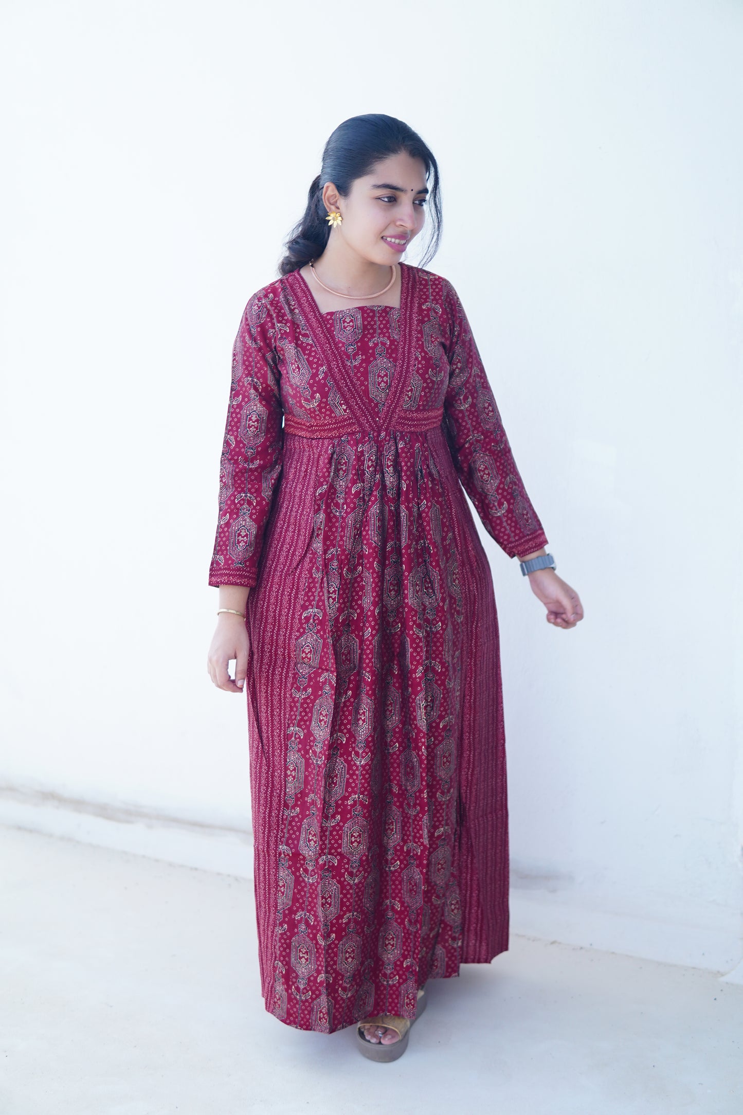 Crimson Queen:Red full length dress