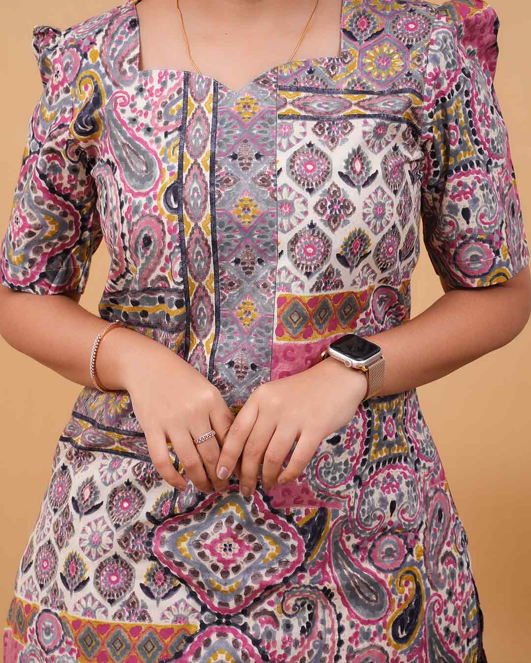 Rose Mosaic Printed Straight Kurta