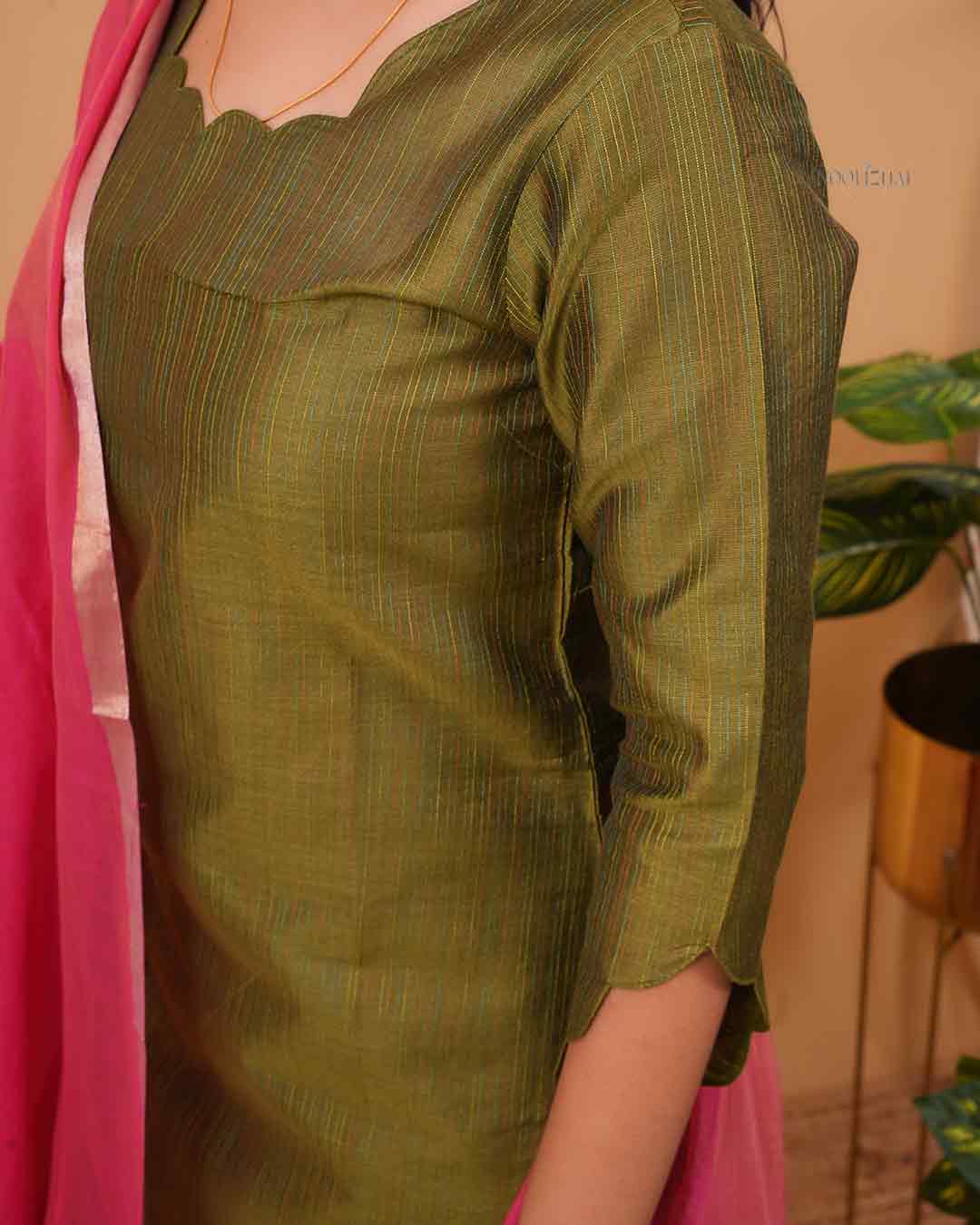 Olive Green Straight Kurti Set with Pink Silk Cotton Dupatta – Elegant Ethnic Wear