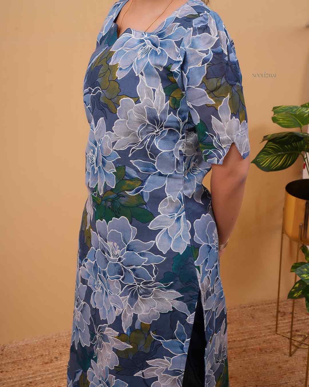 Women’s Blue Floral Print Straight Kurti with Puff Sleeves