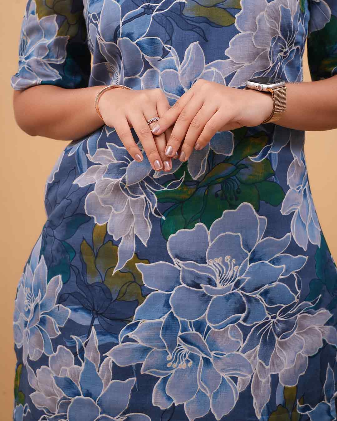 Women’s Blue Floral Print Straight Kurti with Puff Sleeves