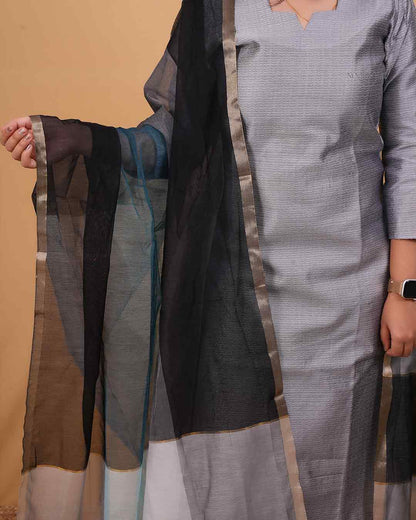 Dove Grey Straight Kurta with Contrast Organza Dupatta