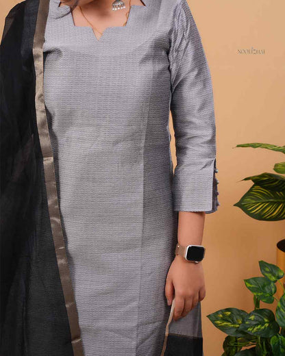 Dove Grey Straight Kurta with Contrast Organza Dupatta