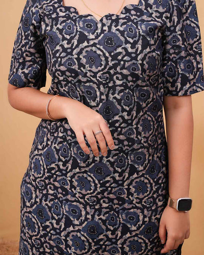 Women’s Printed Cotton Kurta Set with Straight Pants – BLUE Everyday Wear