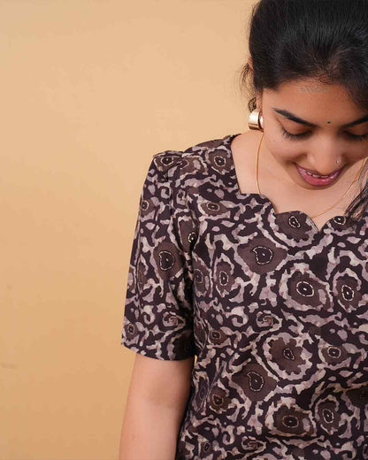 Women’s Printed Cotton Kurta Set with Straight Pants – BROWN Everyday Wear