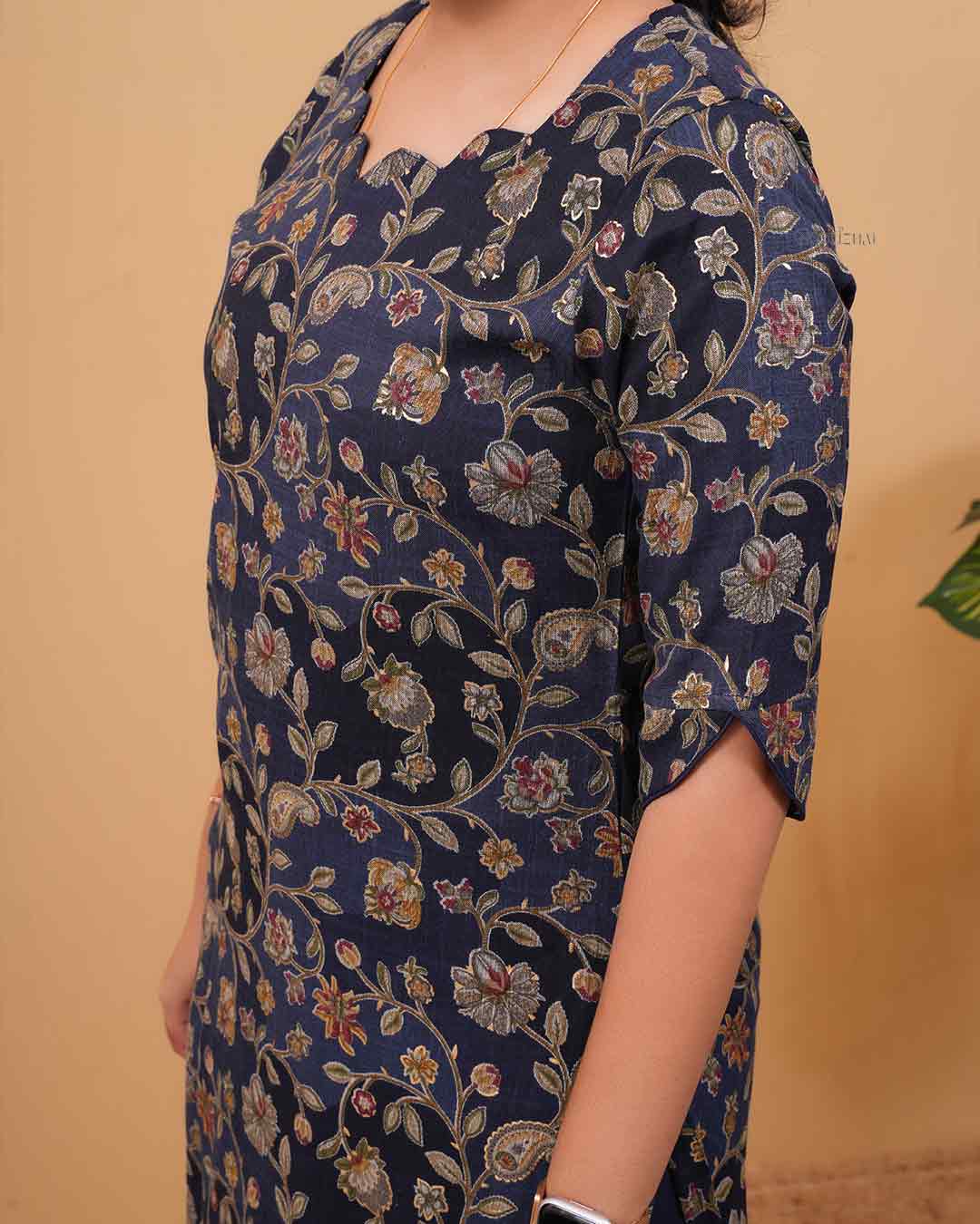 Women’s Classic Floral Cotton Kurti (Navy Blue)