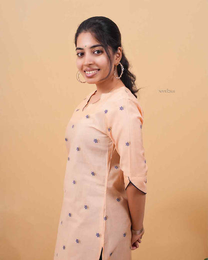 Peach Blossom Kurti – Elegant Everyday Wear