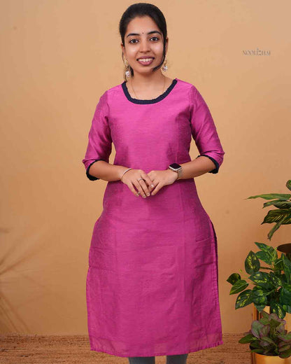 Contrast Trim Magenta Kurti