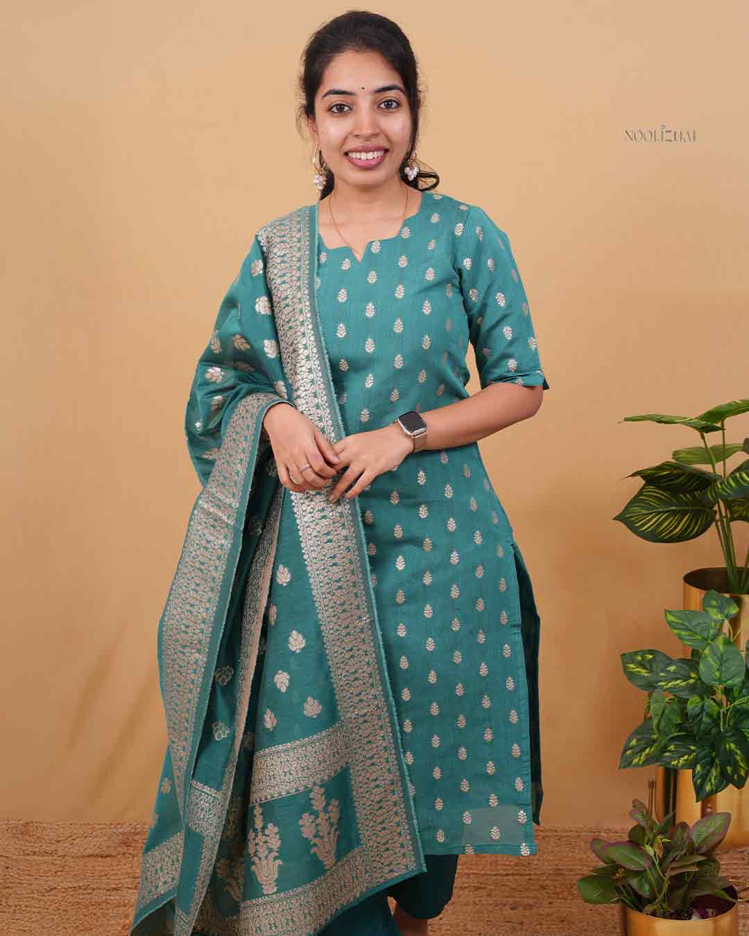 Regal Loom (Teal)
