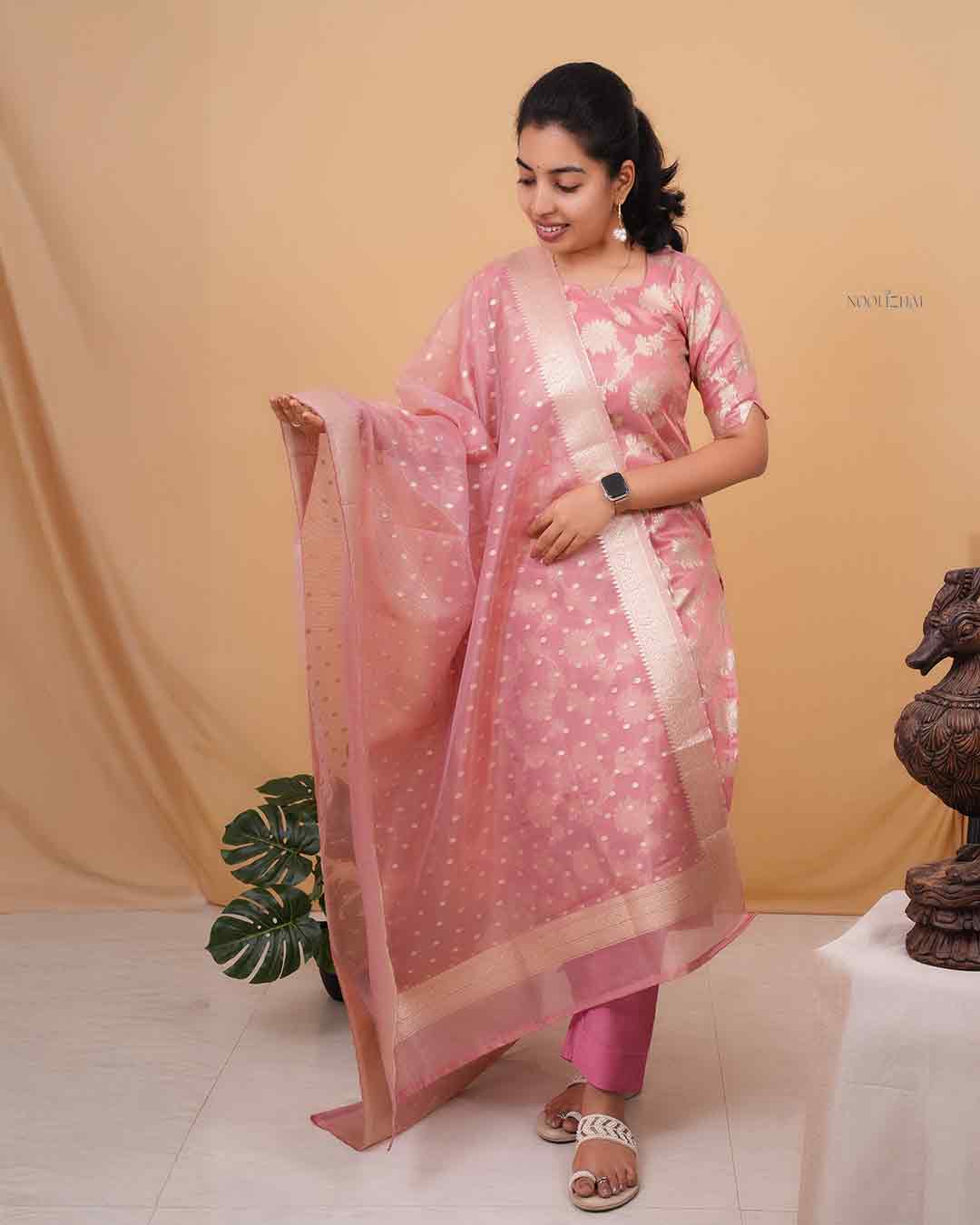 Vastra Elite (peach)