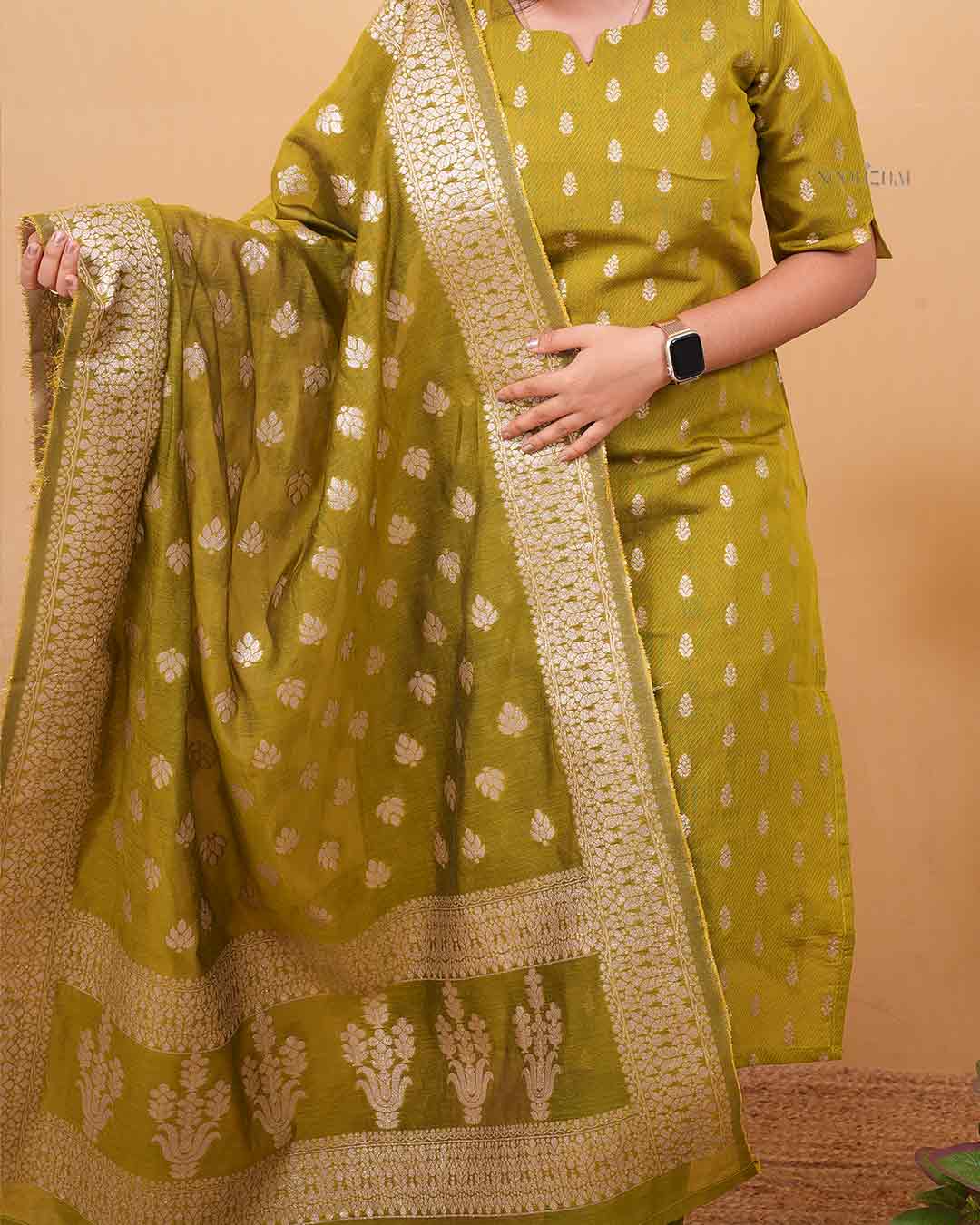 Regal Loom(Olive Green)