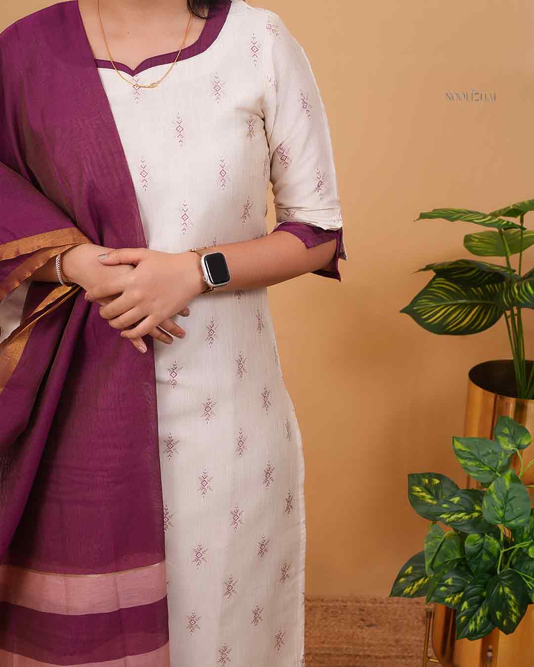 Cream Straight Kurti Set with Wine Dupatta – Silk Cotton Blend Ethnic Wear