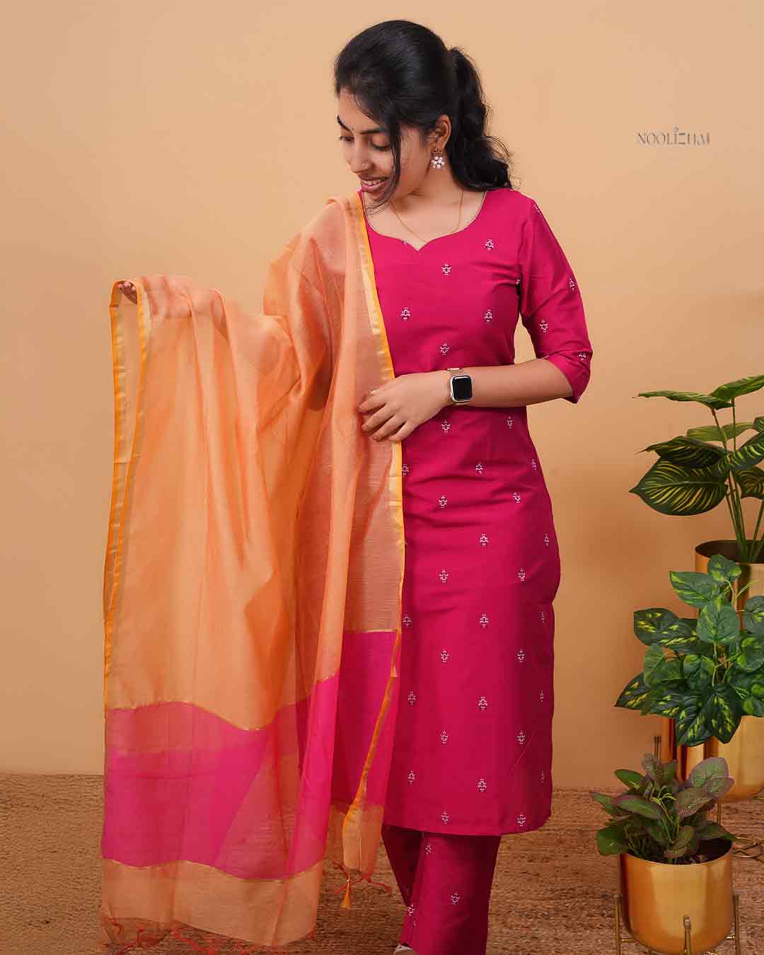 Rose Garnet silk cotton Kurta Set with Peach Tissue Dupatta