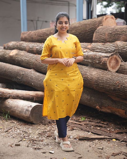 Madhura oil -மதுர ஒளி