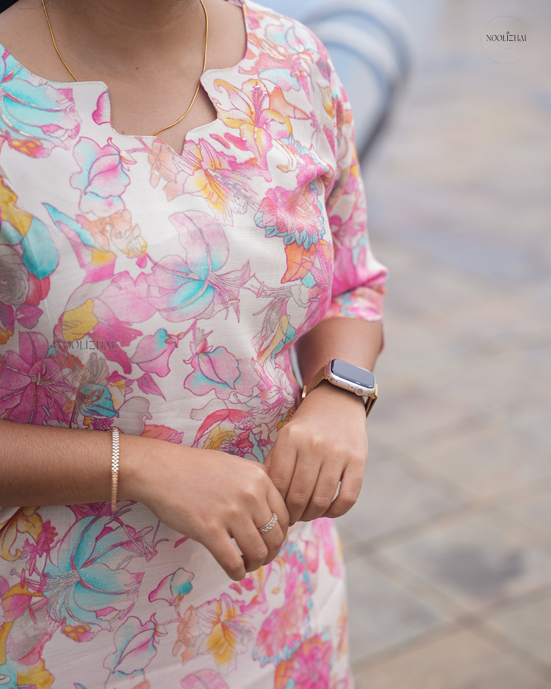 Vannam – Vibrant Floral Kurti Set