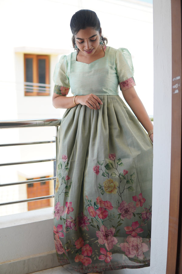 Garden of Dreams : Green long salwar