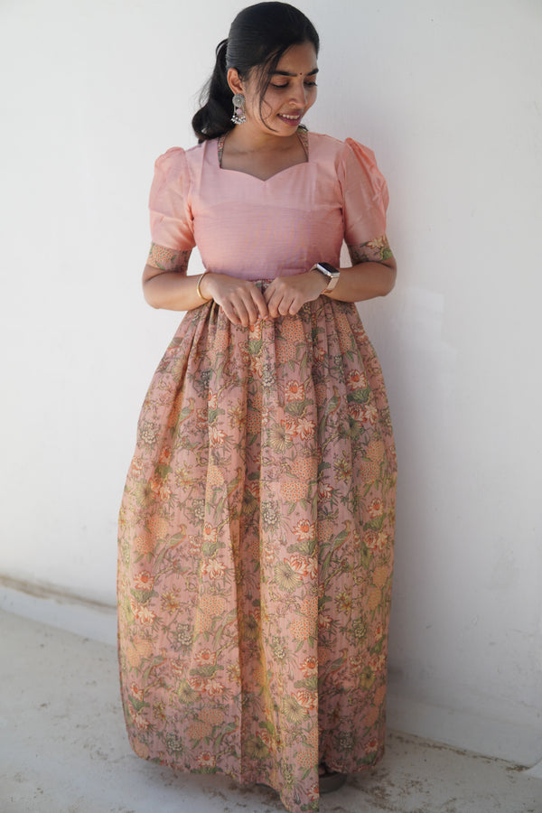 Peach perfect : Long salwar